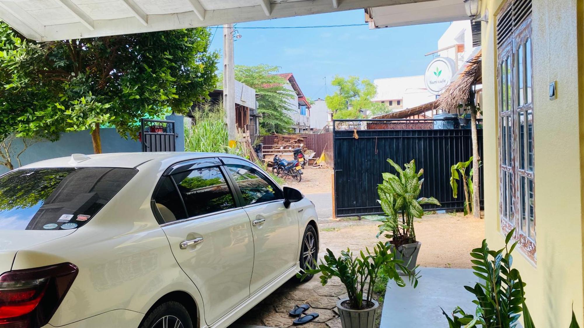 Dreamy Surf House Hotel Weligama Exterior foto