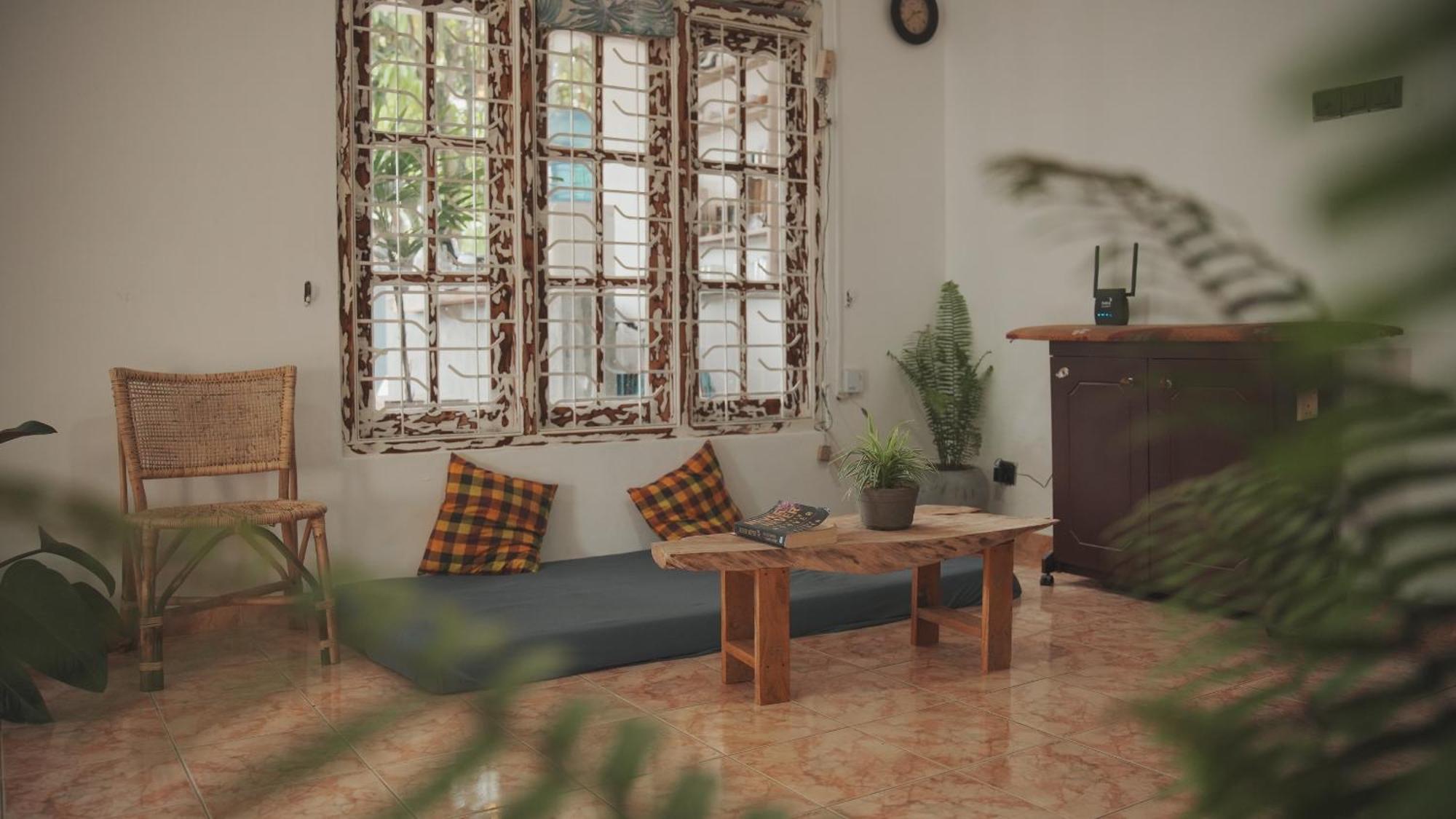 Dreamy Surf House Hotel Weligama Exterior foto
