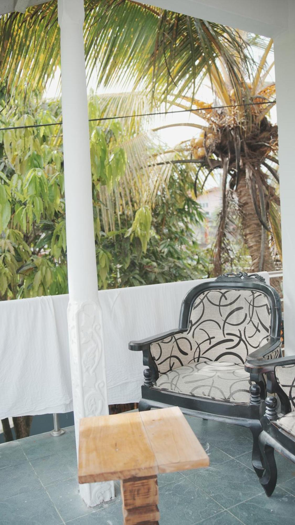 Dreamy Surf House Hotel Weligama Exterior foto