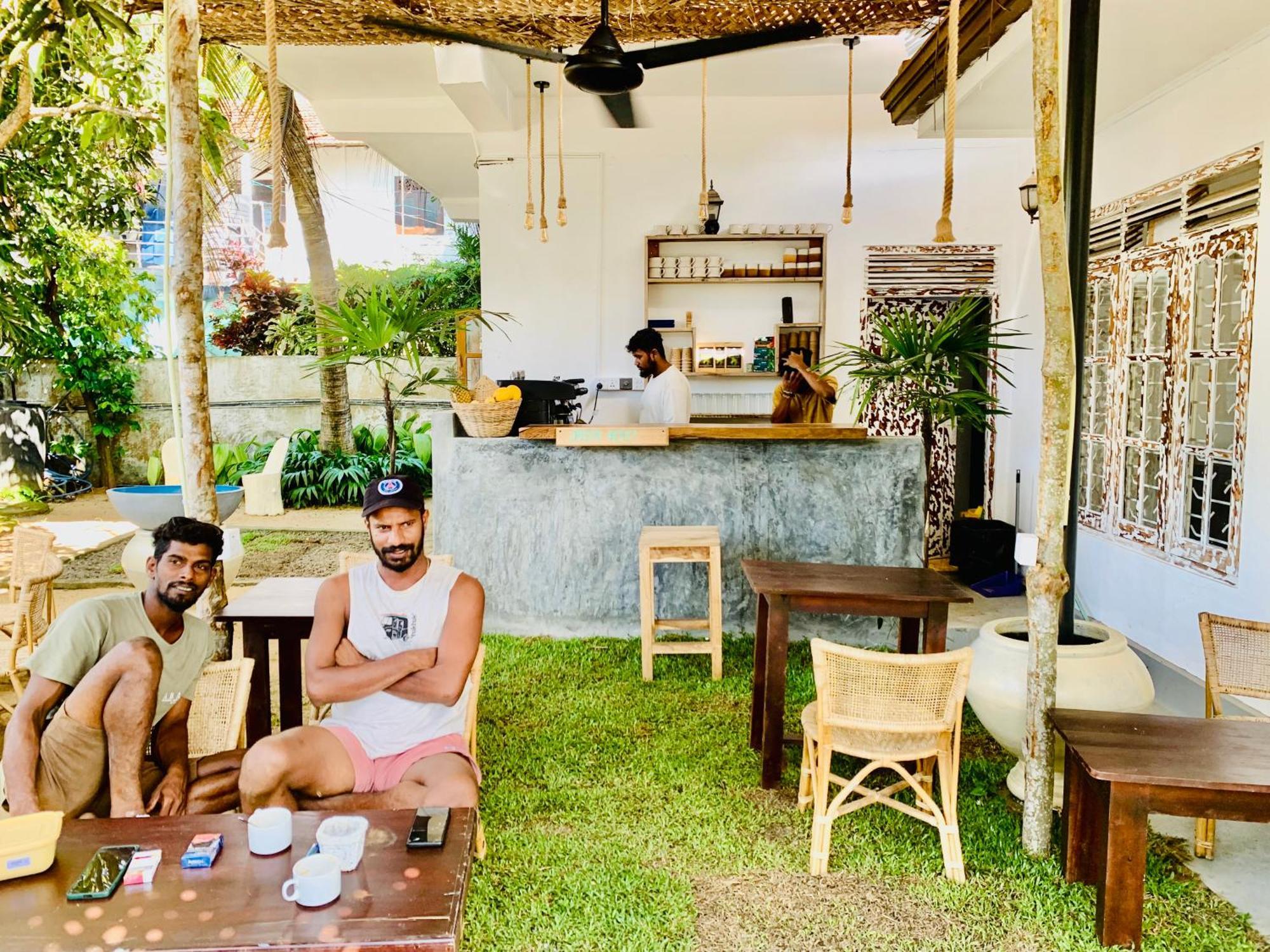 Dreamy Surf House Hotel Weligama Exterior foto